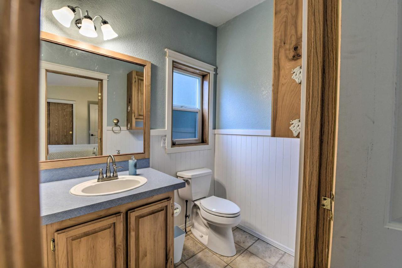 Cute Cottage With Deck Walk 115 Ft To Brewery And Cafe Poulsbo Buitenkant foto